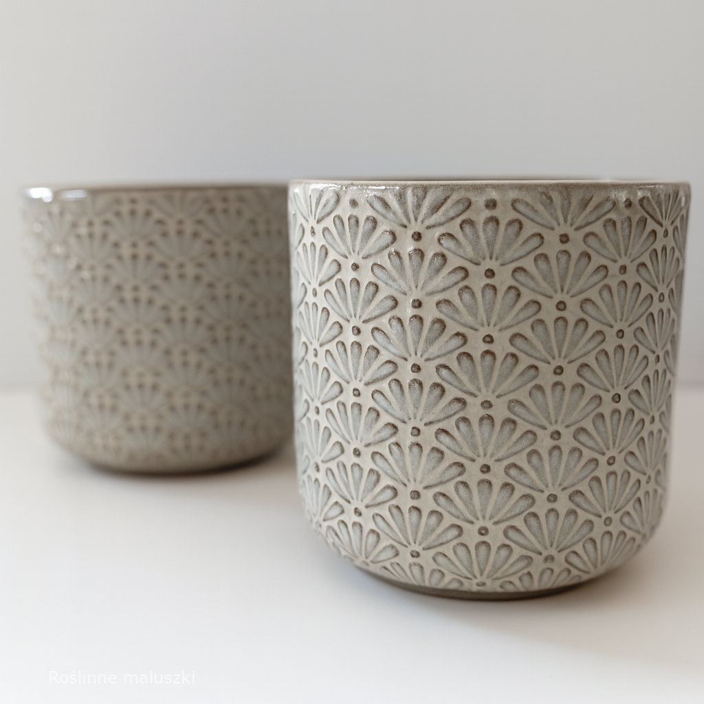 Osłonka beżowa Ø 12cm.