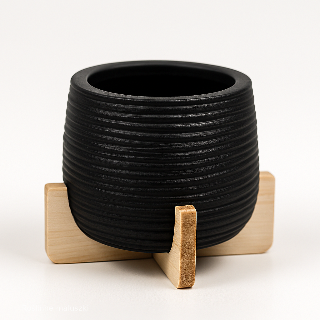 Osłonka czarna Ø 6cm.