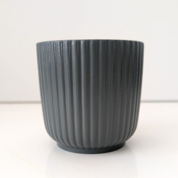 Osłonka szara Ø 7cm.