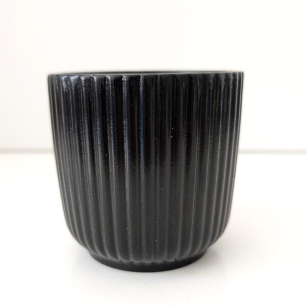 Osłonka czarna Ø 7cm.