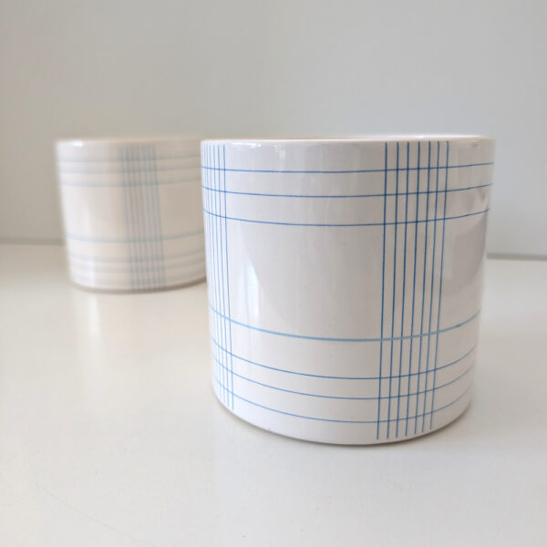 Osłonka biała Ø 9cm. Osłonka biała Ø 9cm.