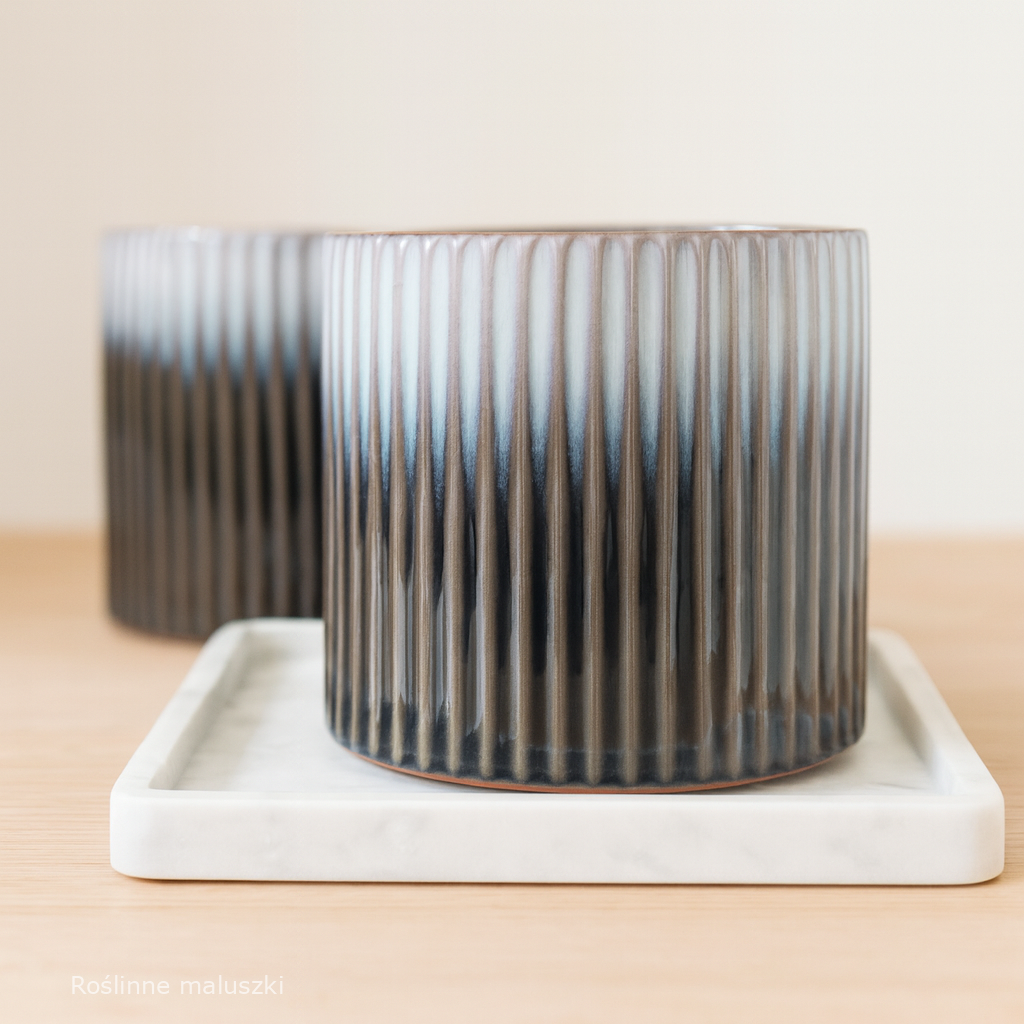 Osłonka granatowa Ø 12cm.