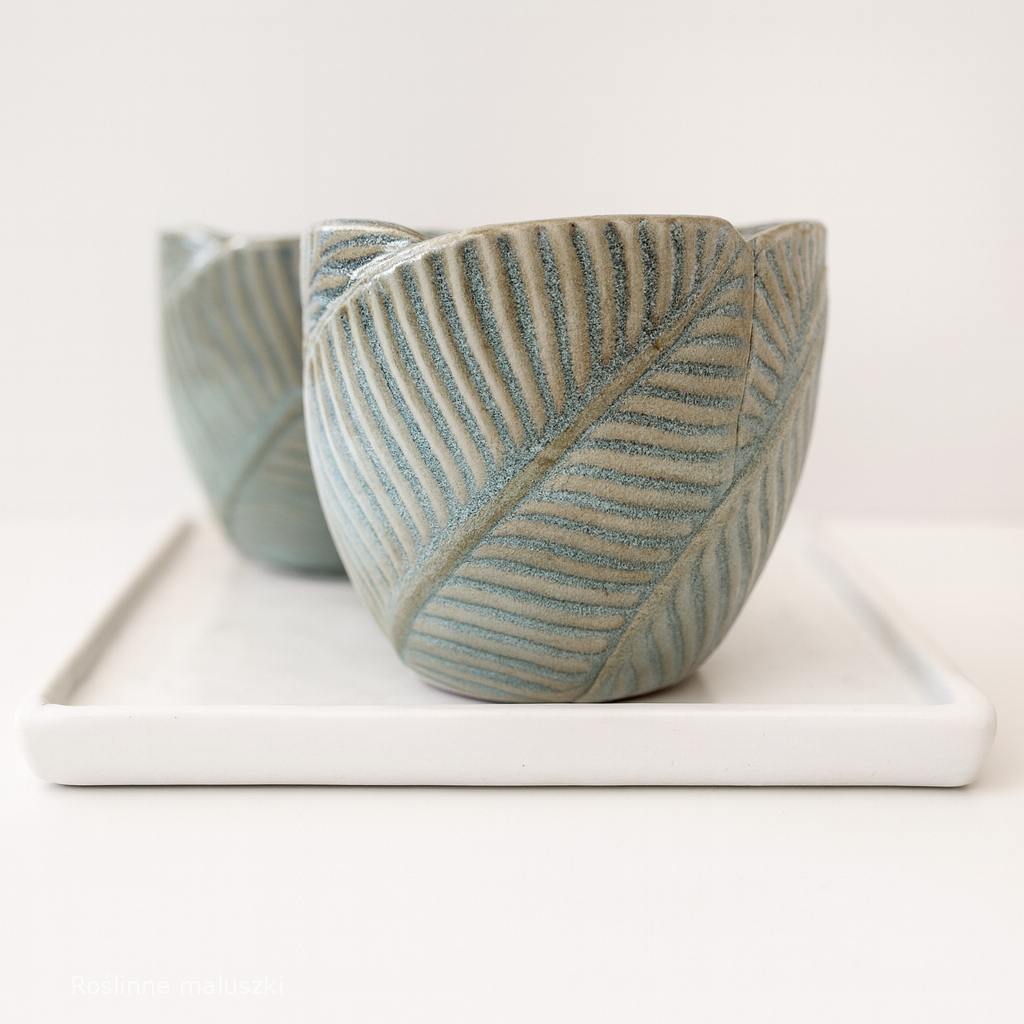 Osłonka szara Ø 12cm.